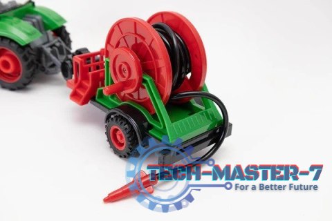 Traktor z wężem do podlewania R/C Traktor z wężem do podlewania R/C