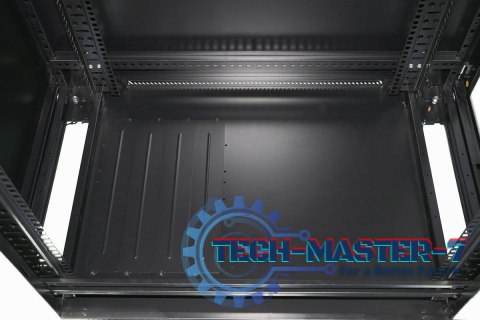Szafa rack 32U 600x800mm czarna stojąca Szafa rack 32U 600x800mm czarna stojąca