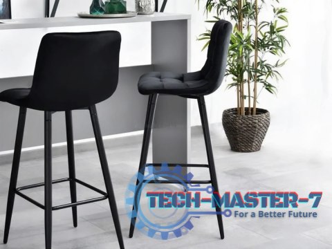 Hoker stołek barowy wysokie krzesło podnóżek welur czarny ModernHome ModernHome Hoker stołek barowy wysokie krzesło podnóżek welur czarny ModernHome ModernHome