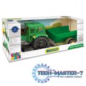 Farmer traktor z przyczepą w kartonie